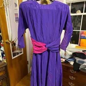 Purple & pink quarter length sleeve vintage dress